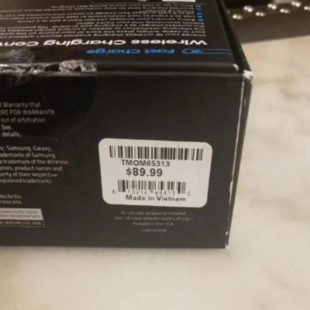 Samsung Qi Certified Wireless Charging Black Convertible, New-in-Box